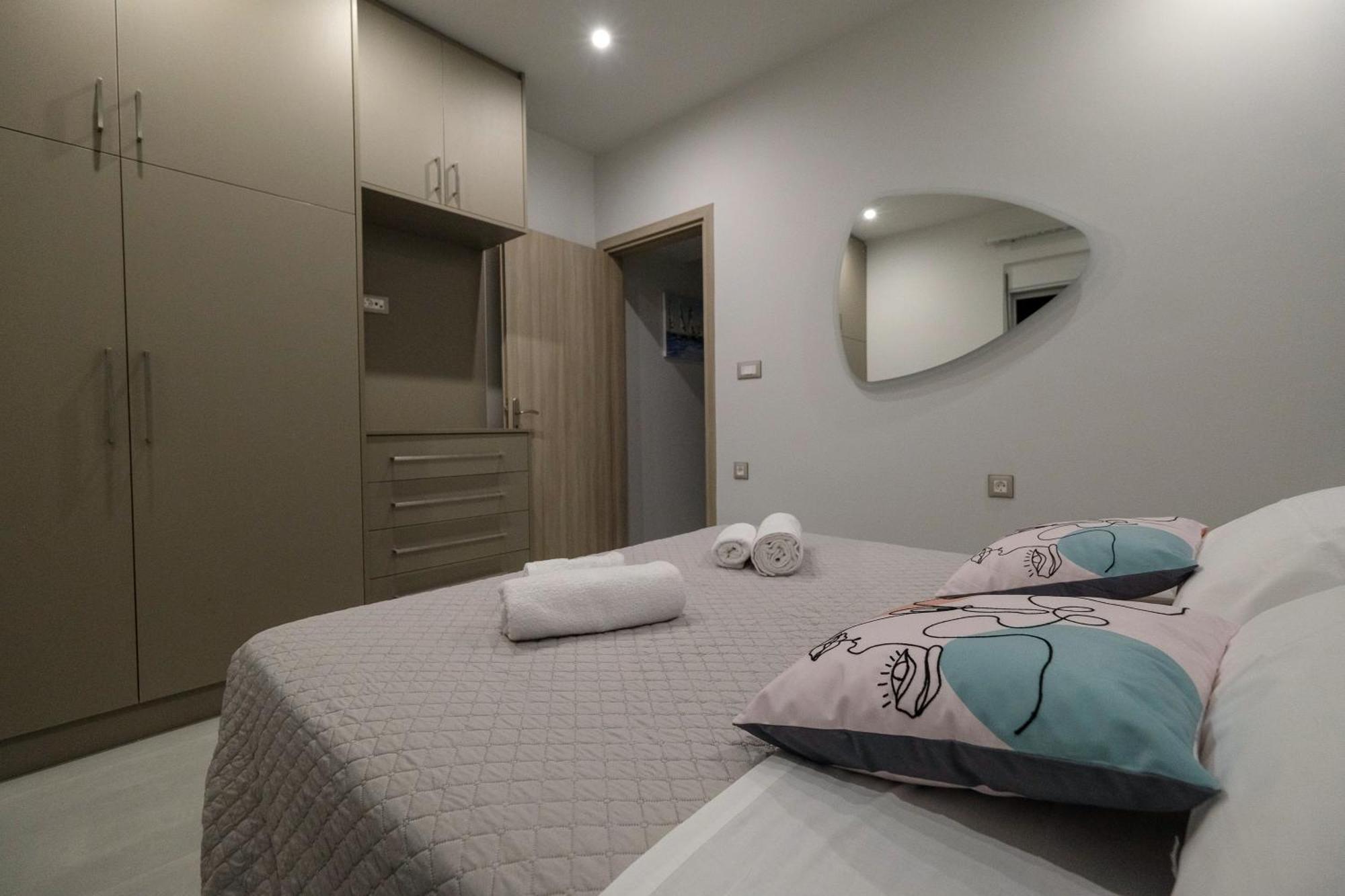 Rhodes Retreat: Modern Comfort In Serene Luxury Rhodes City Eksteriør bilde