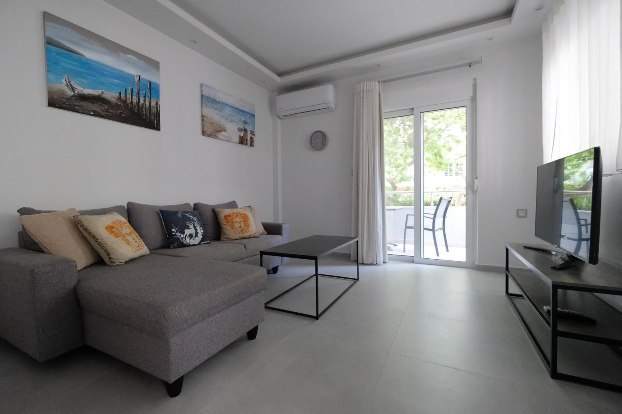 Rhodes Retreat: Modern Comfort In Serene Luxury Rhodes City Eksteriør bilde